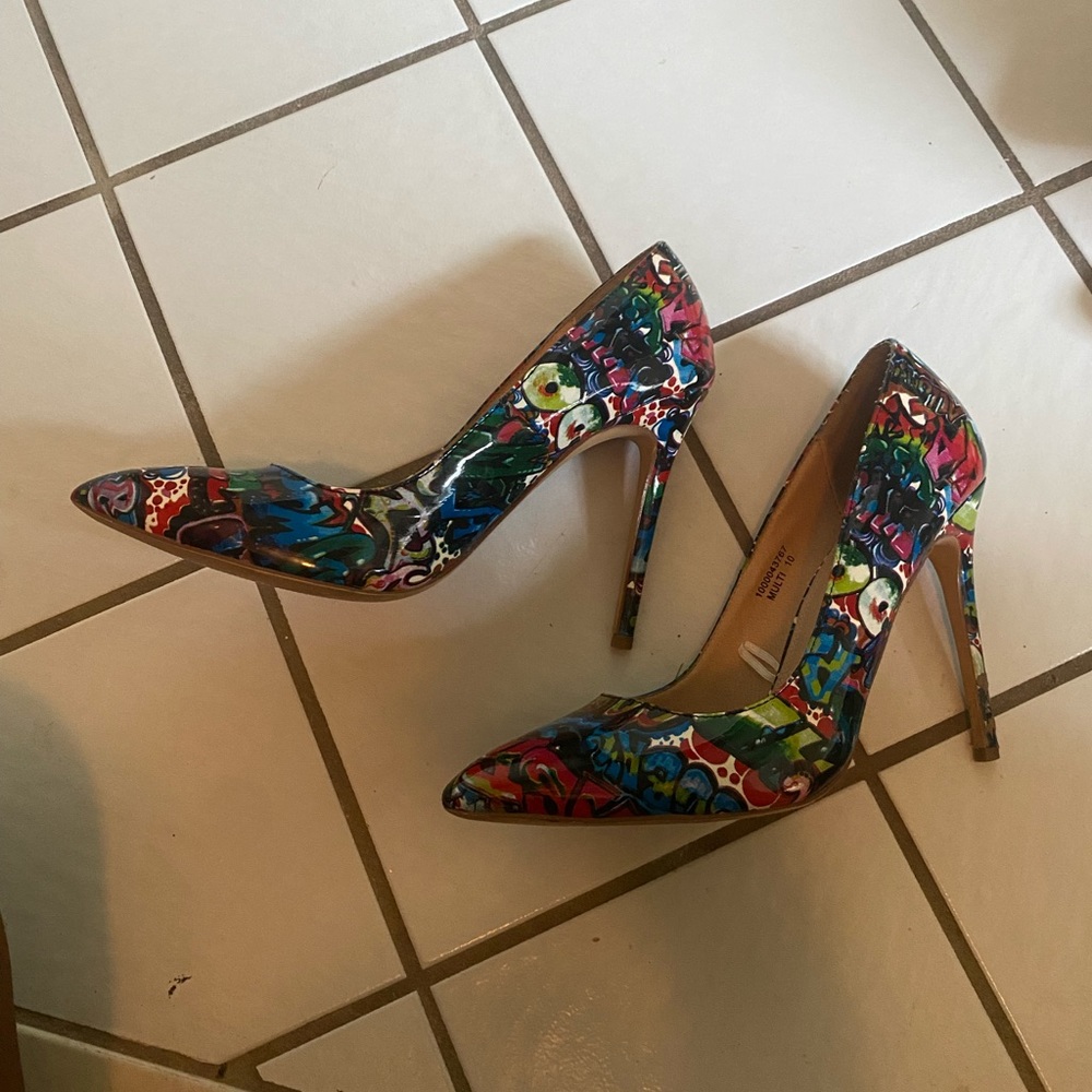 These are the perfect heel. They can compliment any outfit in every season